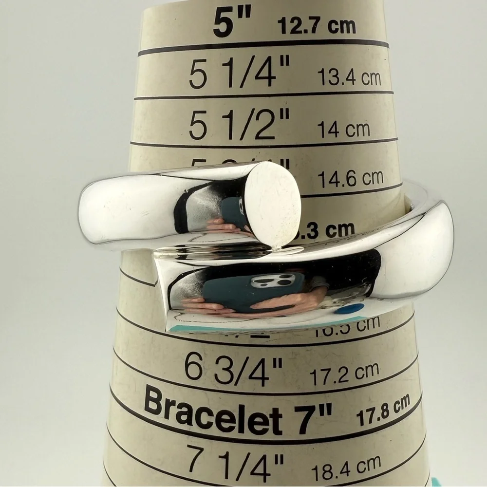 Vtg. Tiffany & Co. Chunky Bypass Cuff Bracelet Sterling Silver - Picture 3 of 7